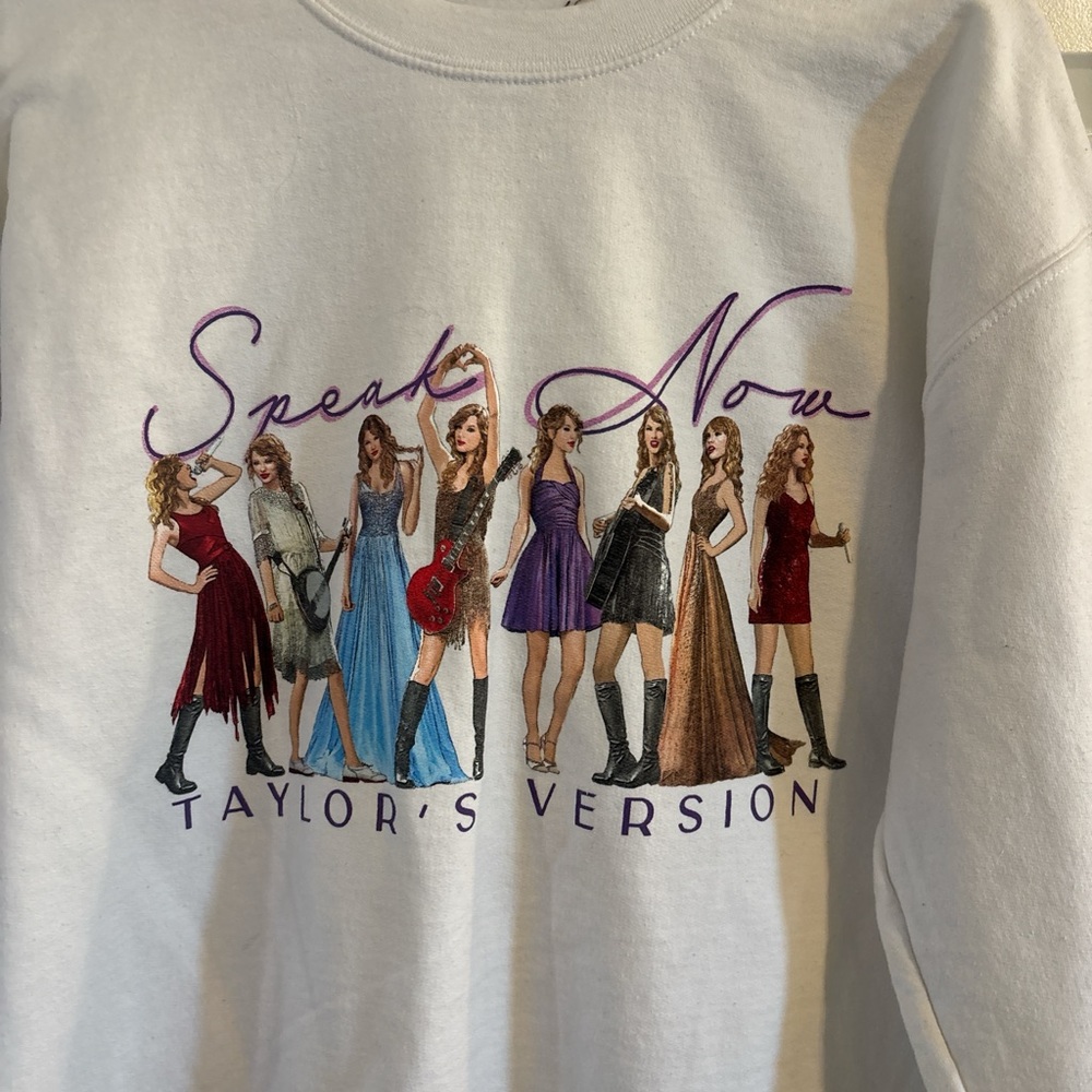 Taylor White Graphic Crew Neck Sweater - Picture 2 of 3